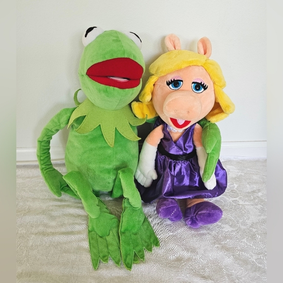 Disney Miss Piggy & Kermit the Frog Muppets Stuffies- EUC! - Picture 12 of 16